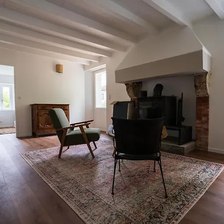 Holiday home Portets-vieux